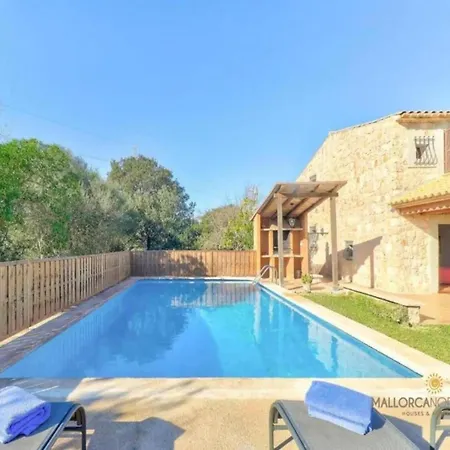 With Scenic View Holiday home
